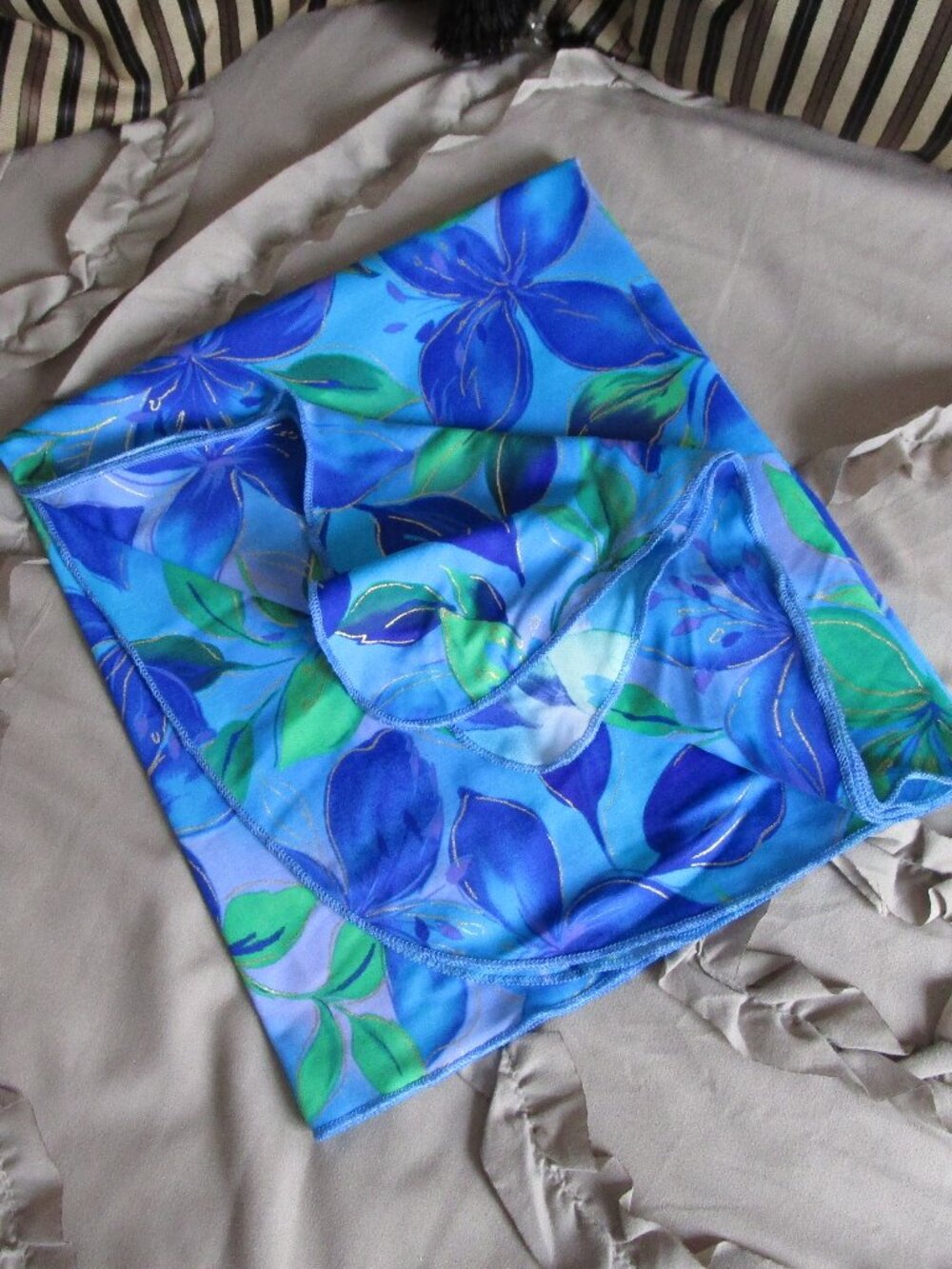 Inches Away sarong skirt